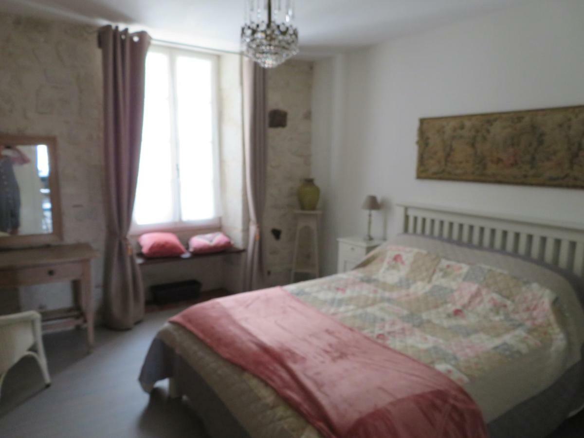 Apartment Bellevue Aubeterre-sur-Dronne Exterior photo