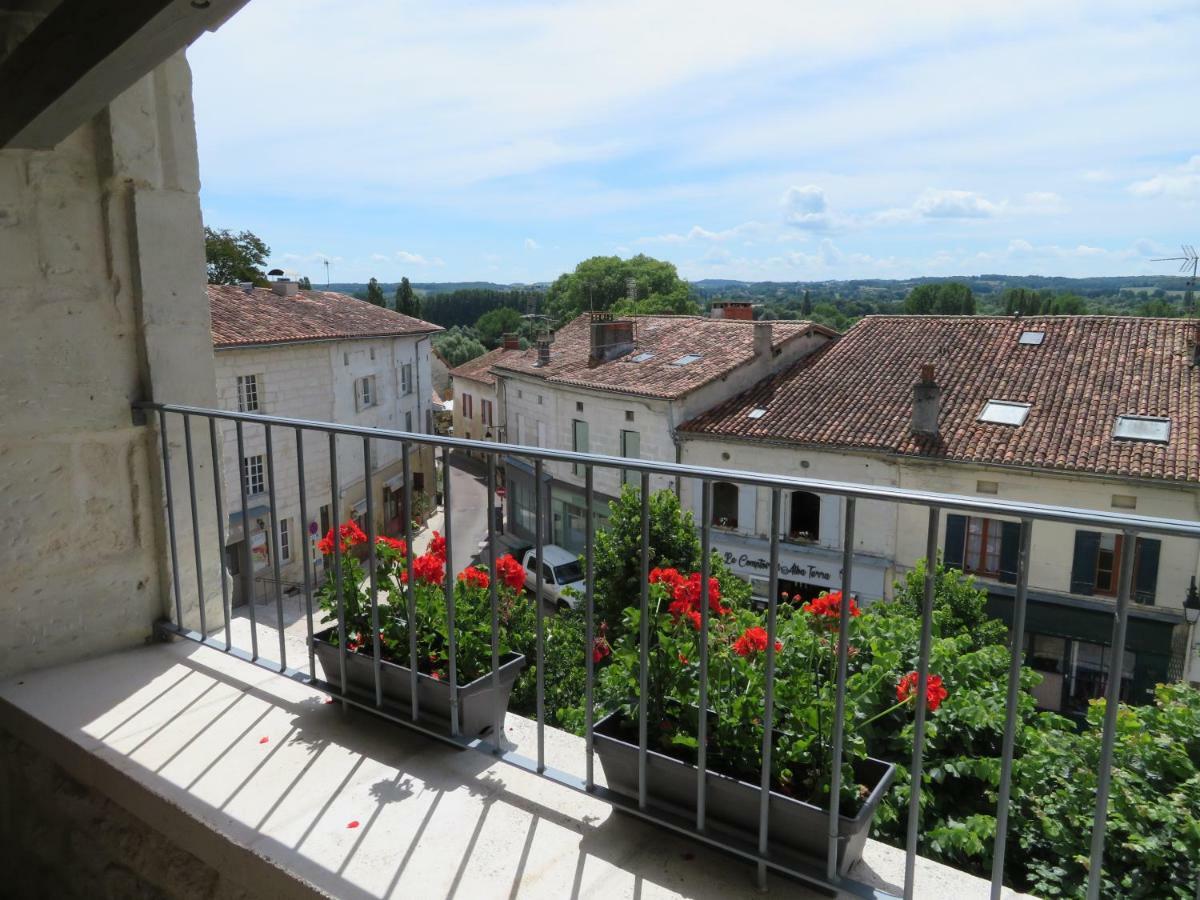 Apartment Bellevue Aubeterre-sur-Dronne Exterior photo